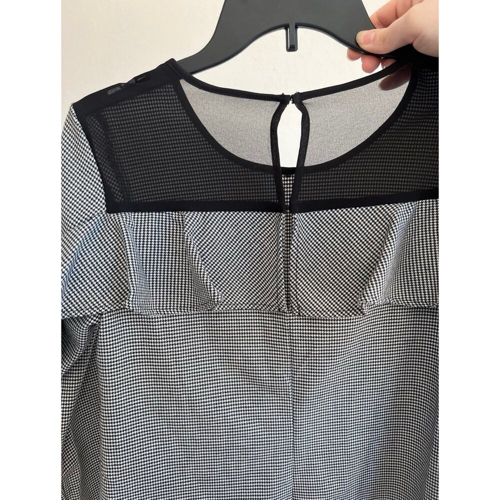 BCBGeneration Black and White Ruffled Long Sleeve Mini Dress Women’s XS Preppy - Picture 4 of 5